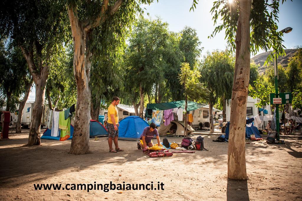 Camping Baia Unci 호텔 리파리 외부 사진